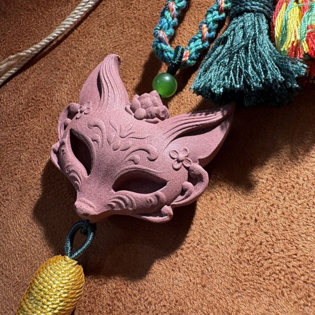 Handmade Blended Incense Bead Pendant, Traditional Chinese Herbal Scent Nine-Tailed Fox Necklace, Fragrance Tablet Neck Charm for Women, — View 4