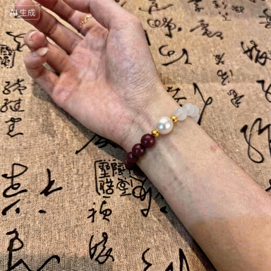 Youth Bloom Clarity Aroma Bracelet | Clear Crystal & Pearl Floral Mental Focus Wellness Jewelry — View 4