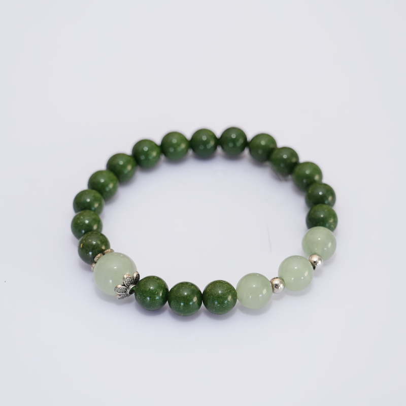 Green Crystal Sleep Support Incense Bracelet | Natural Bug Repellent Jewelry — View 7