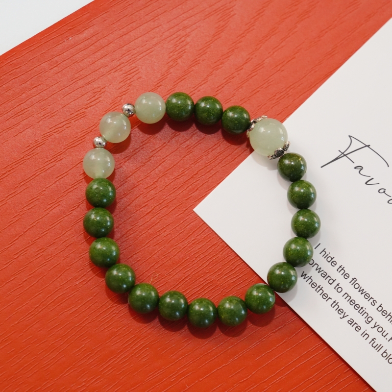 Green Crystal Sleep Support Incense Bracelet | Natural Bug Repellent Jewelry — View 4