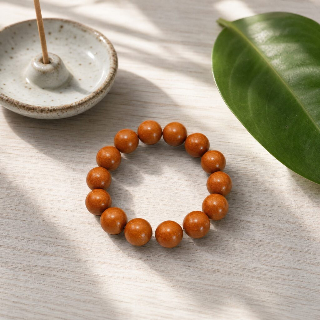 Natural Herbal Jewelry for Calm the Mind- Agarwood ,Rose,Benzoin,Sandalwood  herbal Bracelet &mdash; View 3